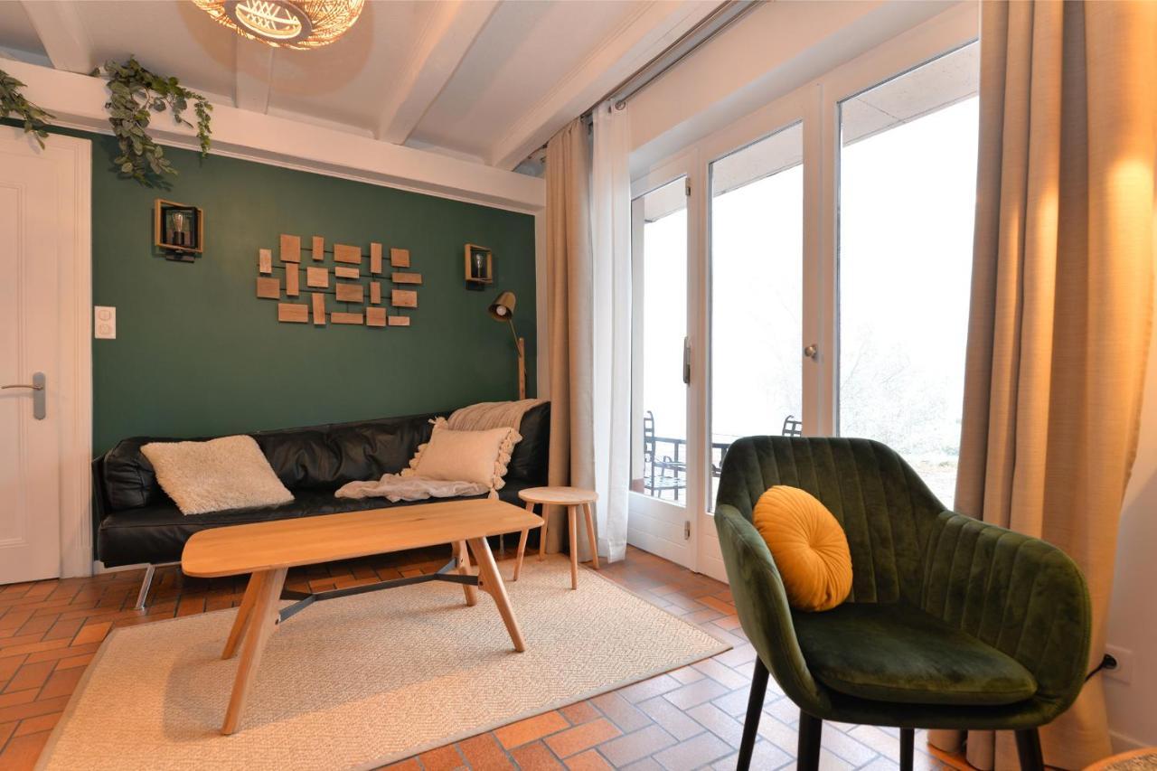 A L'oree Du Bois Apartment