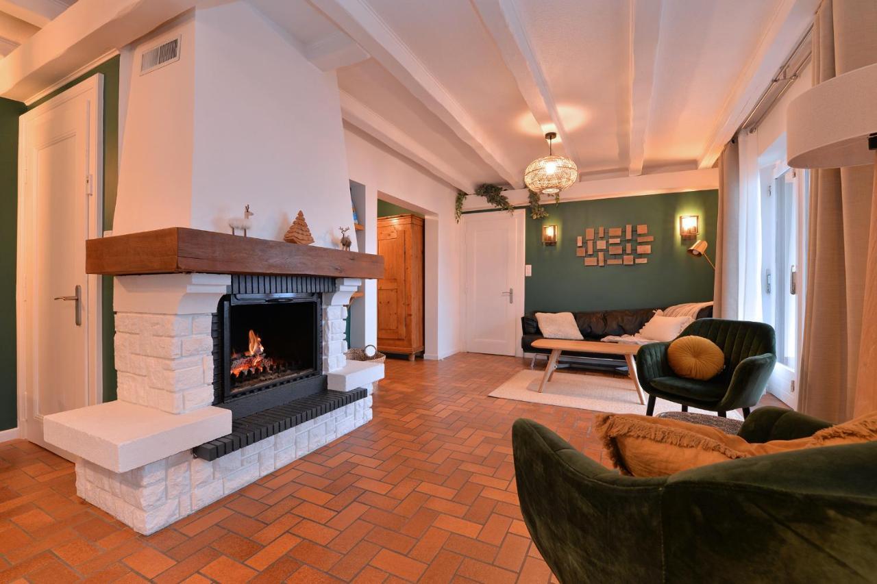 A L'oree Du Bois Apartment *